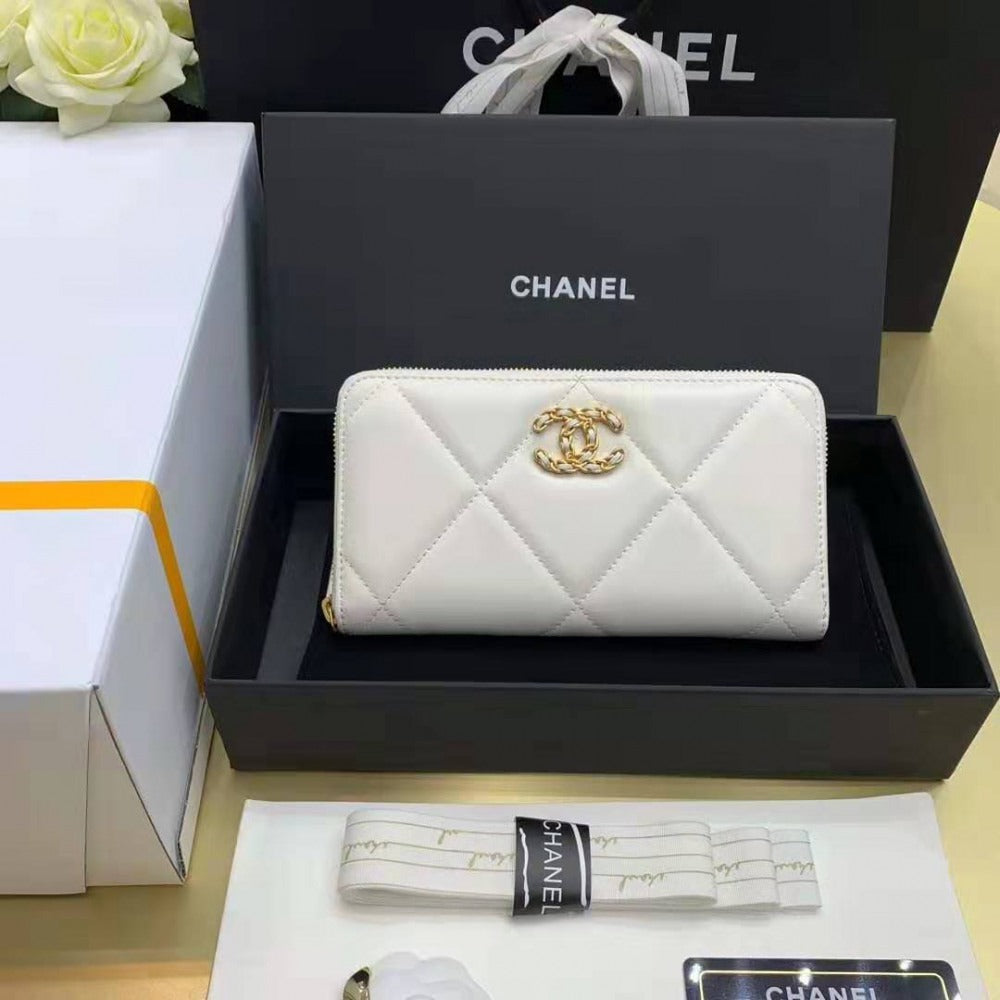 Chanel Long Zipped Wallet