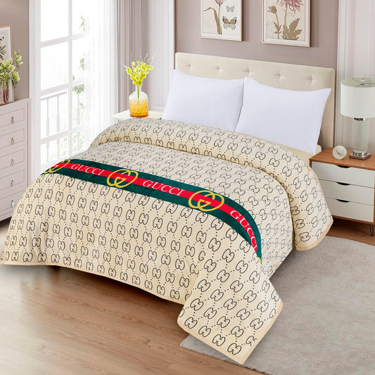 Gucci Warm and Comfortable Blanket Pallister