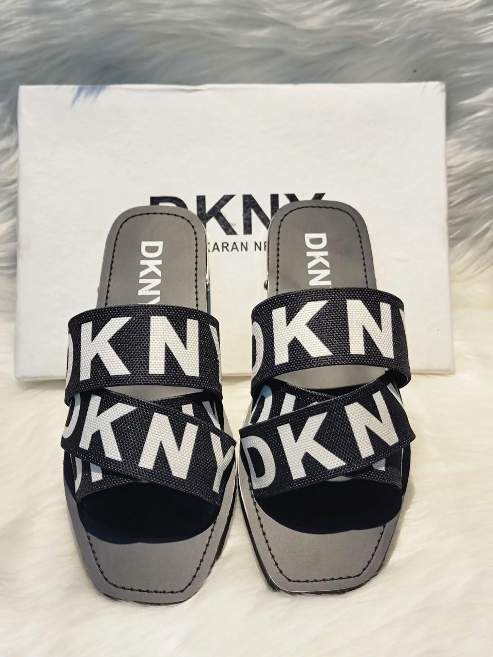 DKNY Slippers