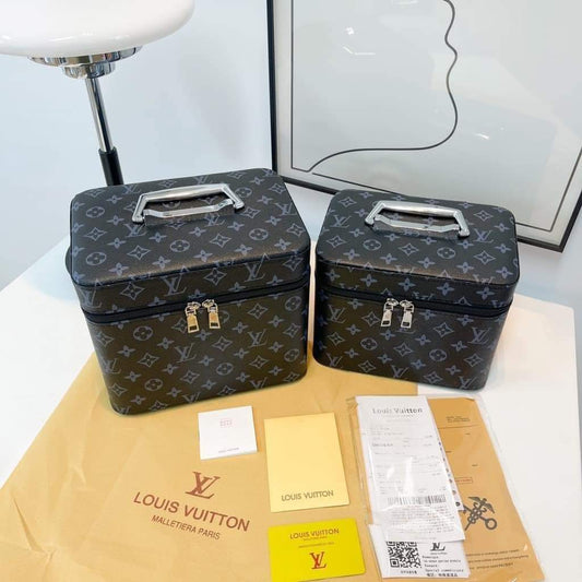 LV Black Makeup Bags Large Aesthetic Portable Accessories Bag for Women