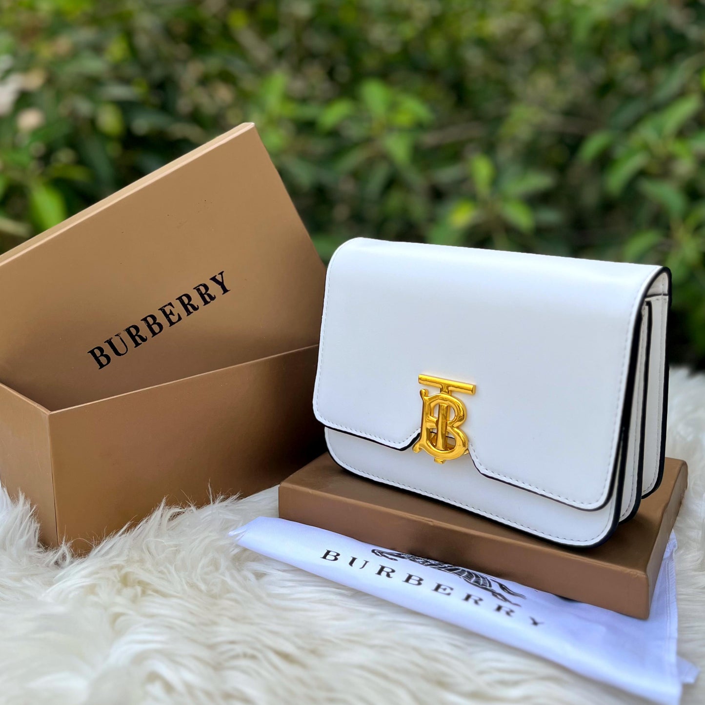 Burberry TB Bag