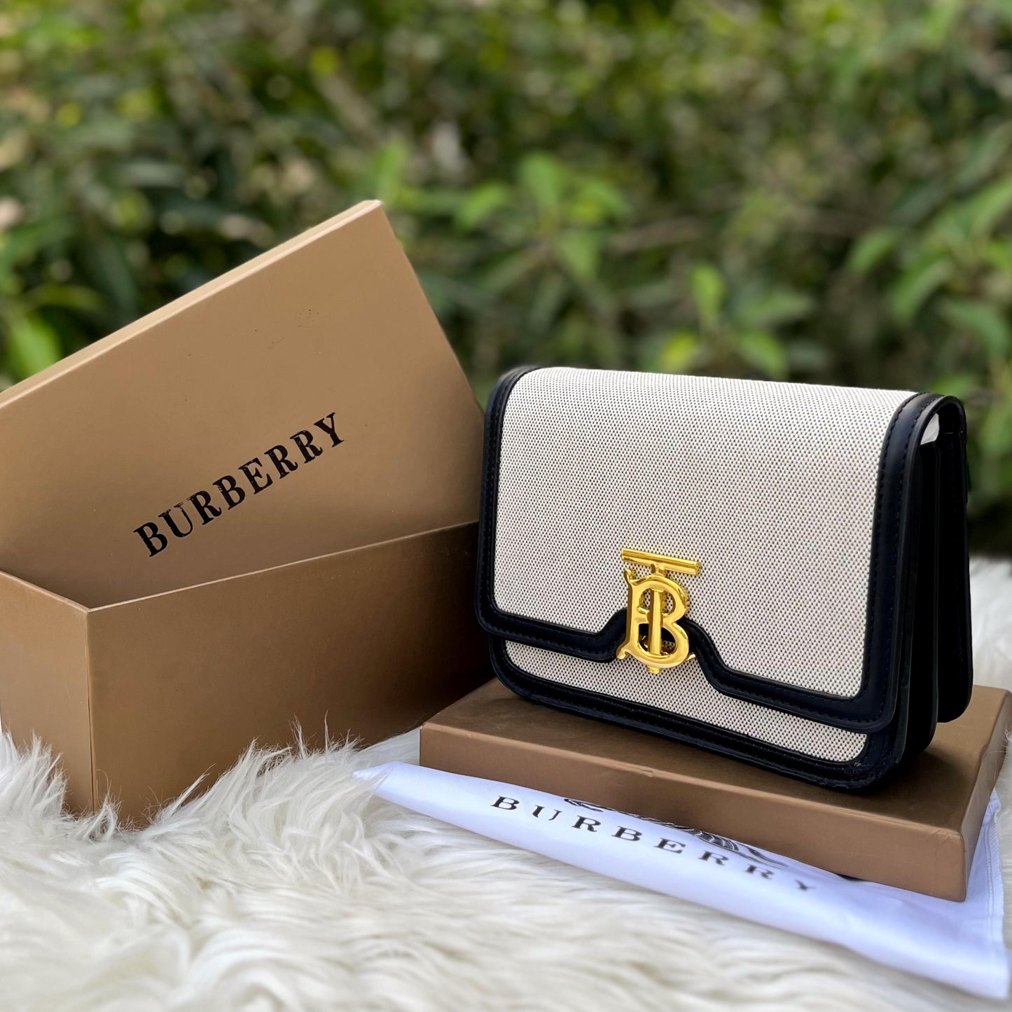 Burberry TB Bag