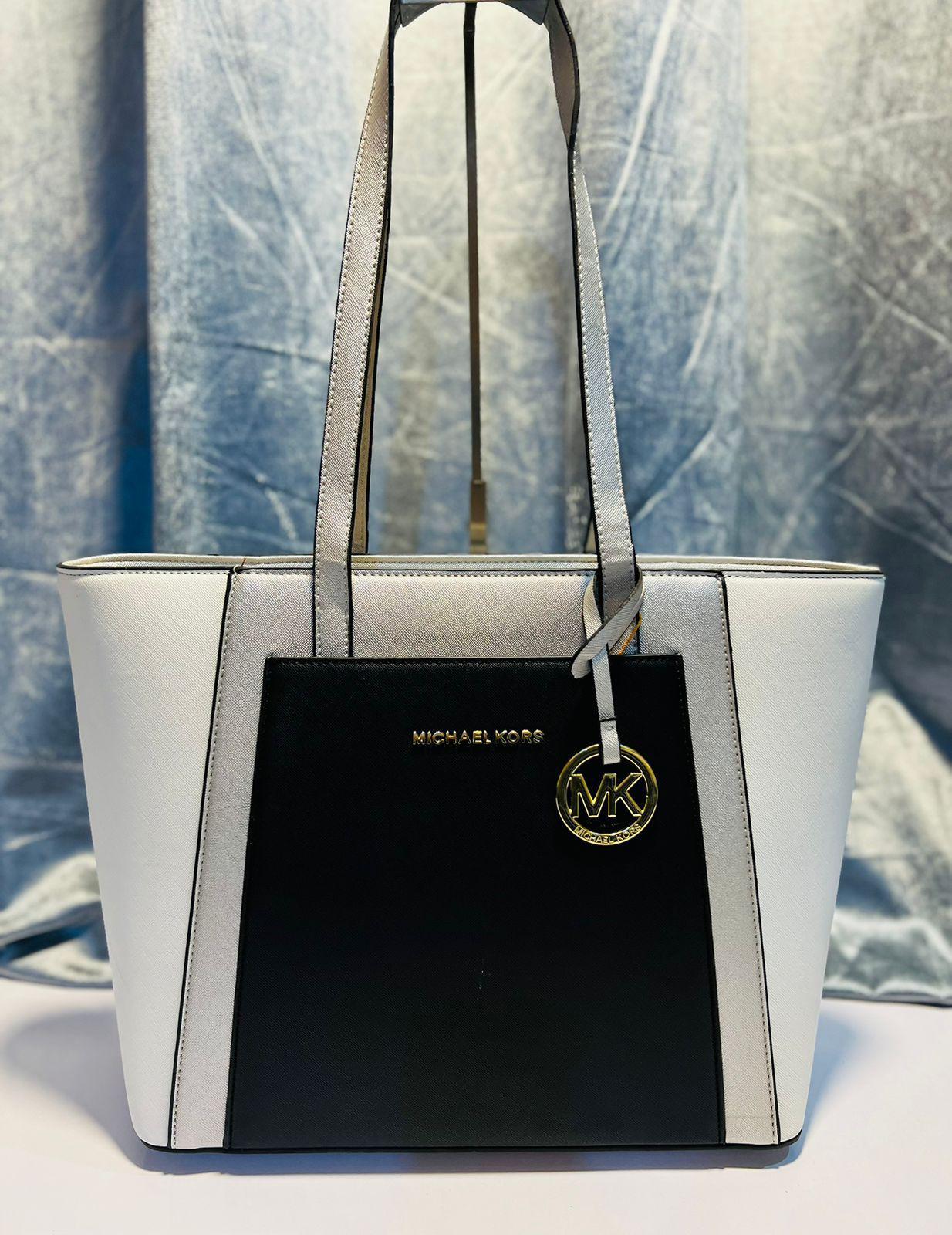 Micheal Kors Tote Bag With Partition