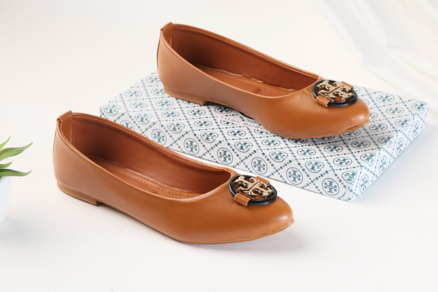 Tory Burch Claire Ballet Flat Pumps