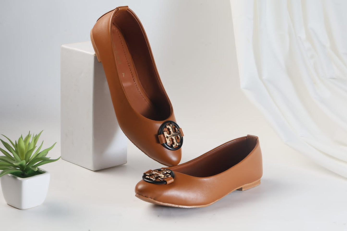 Tory Burch Claire Ballet Flat Pumps