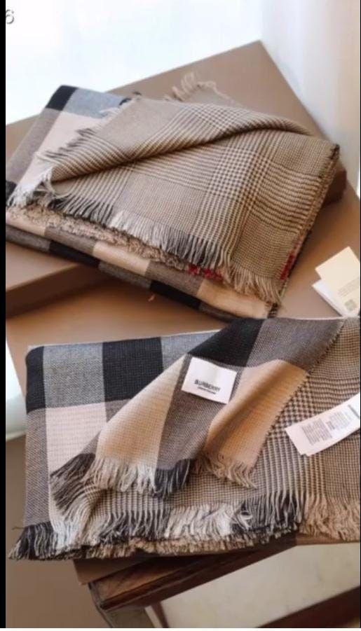 Burberry lightweight check cashmere scarf