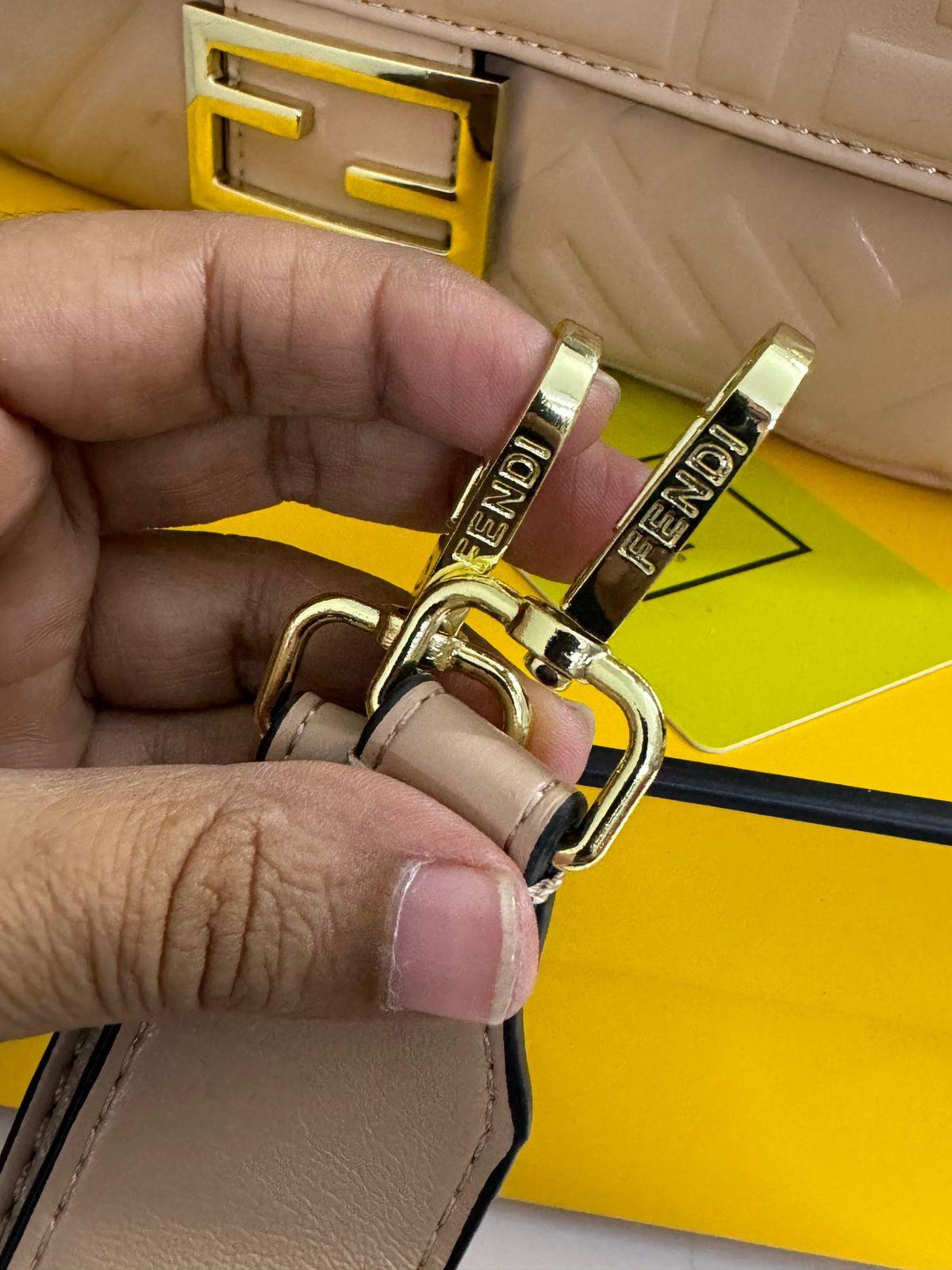 FENDI Baguette Bag