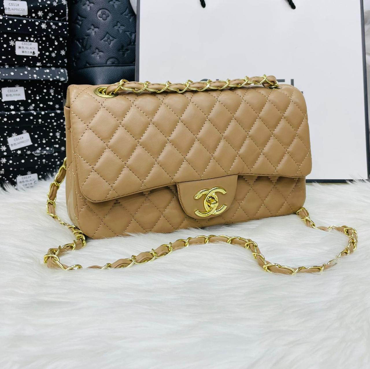 CHANEL Medium 2.55 Timeless Classic Double Flap